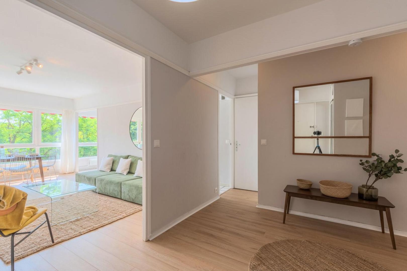 Spacious 3 Bedroom Apartment & Private Parking! Lambersart Eksteriør bilde